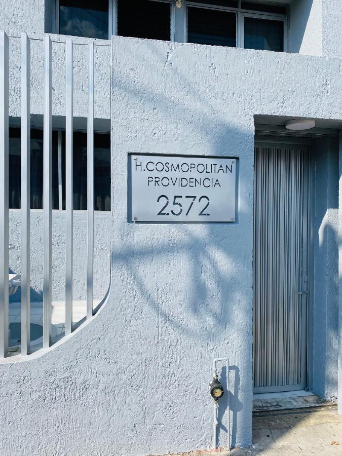 Hostal Guadalajara Cosmopolitan Providencia Exterior photo